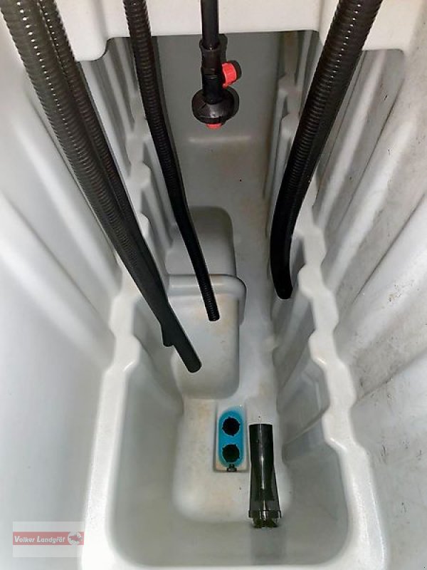 Anhängespritze des Typs Unia LUX 1015 hydraulische Klappung 1000 L 15 m Müller-Elektronik ARAG-Armaturen, Neumaschine in Ostheim/Rhön (Bild 9)