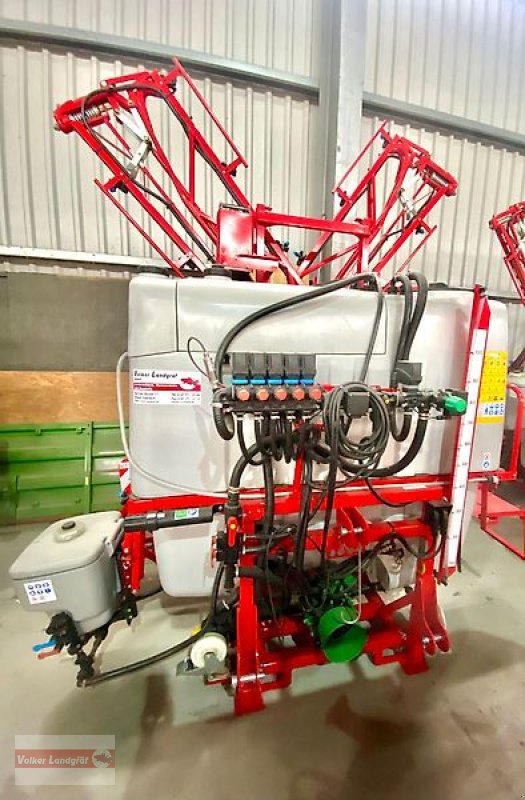 Anhängespritze des Typs Unia LUX 1015 hydraulische Klappung 1000 L 15 m Müller-Elektronik ARAG-Armaturen, Neumaschine in Ostheim/Rhön (Bild 2)