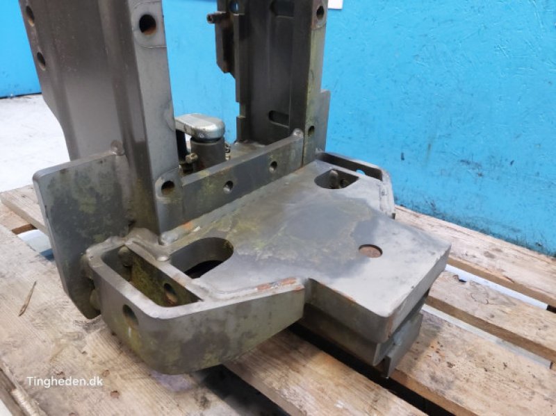 Anhängevorrichtung des Typs CLAAS Arion 500, Gebrauchtmaschine in Hemmet (Bild 19)