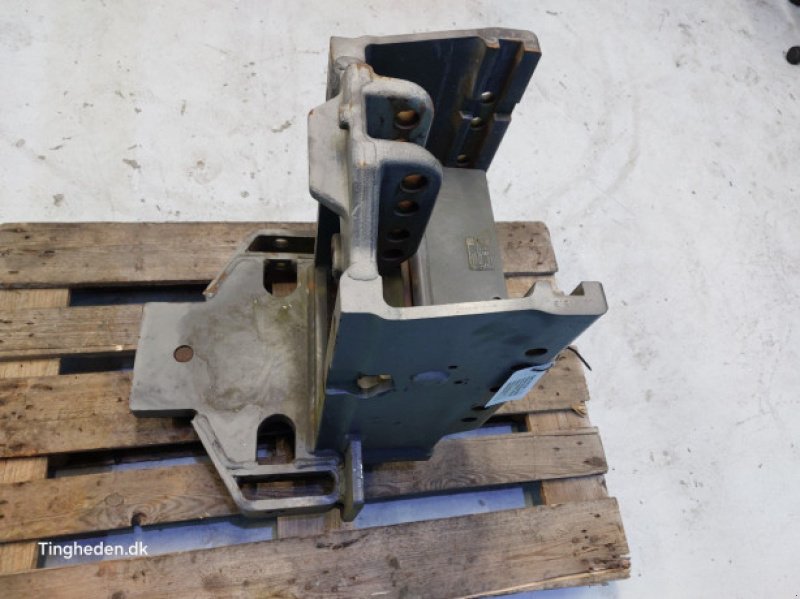 Anhängevorrichtung des Typs CLAAS Arion 500, Gebrauchtmaschine in Hemmet (Bild 21)