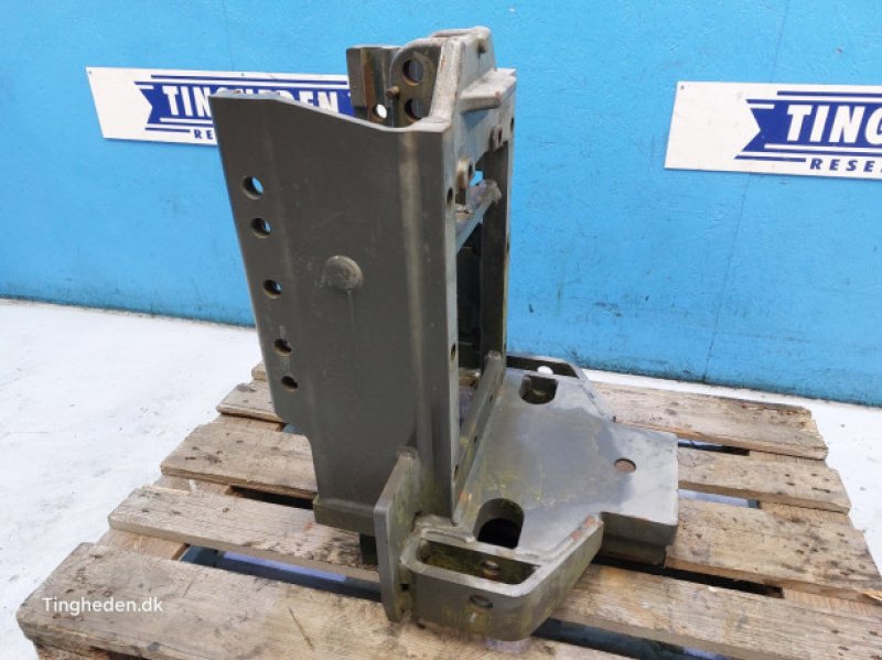 Anhängevorrichtung des Typs CLAAS Arion 500, Gebrauchtmaschine in Hemmet (Bild 15)