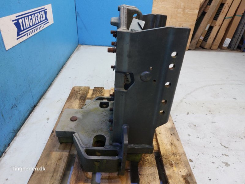 Anhängevorrichtung des Typs CLAAS Arion 600, Gebrauchtmaschine in Hemmet (Bild 10)