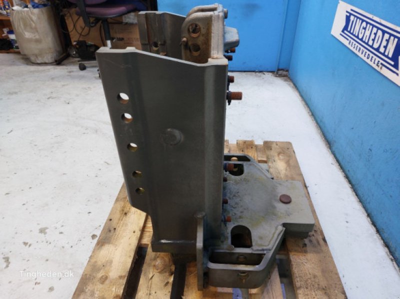 Anhängevorrichtung des Typs CLAAS Arion 600, Gebrauchtmaschine in Hemmet (Bild 16)