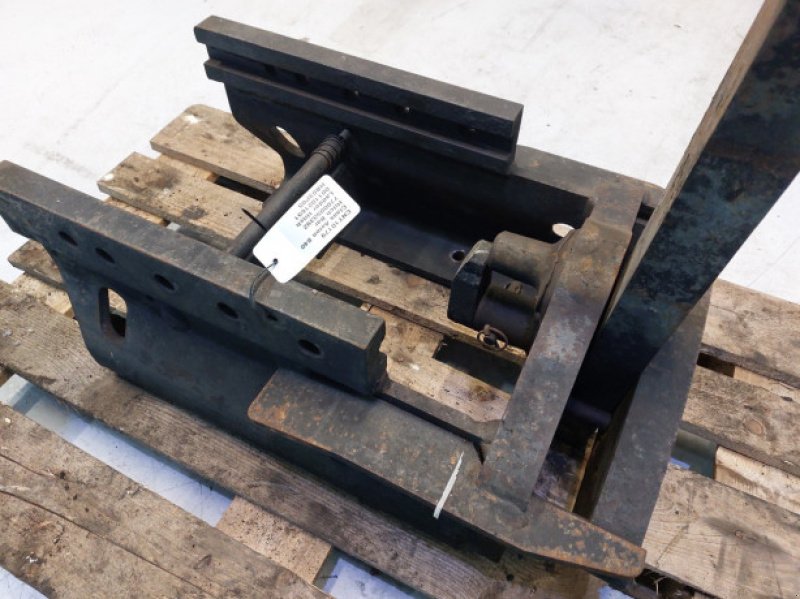 Anhängevorrichtung typu CLAAS Axion 840, Gebrauchtmaschine v Hemmet (Obrázek 8)