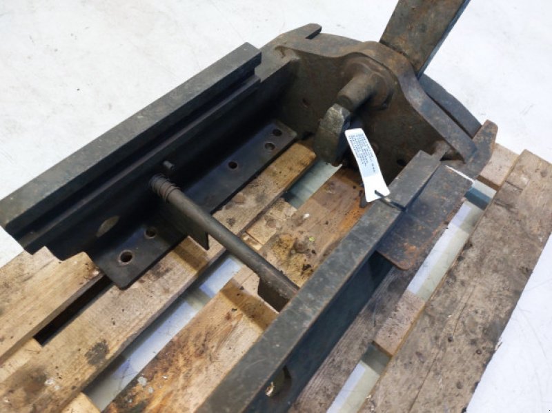 Anhängevorrichtung typu CLAAS Axion 840, Gebrauchtmaschine v Hemmet (Obrázek 11)