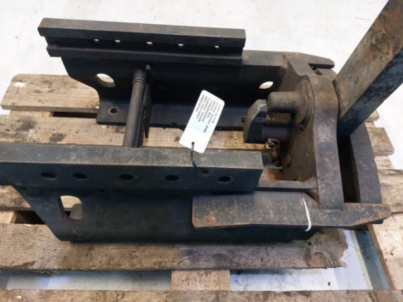 Anhängevorrichtung typu CLAAS Axion 840, Gebrauchtmaschine v Hemmet (Obrázek 10)