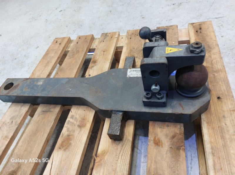 Anhängevorrichtung des Typs CLAAS Xerion 4000, Gebrauchtmaschine in Hemmet (Bild 11)