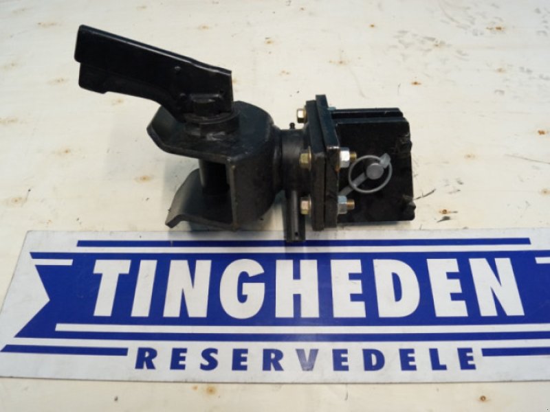 Anhängevorrichtung Türe ait John Deere 2026R, Gebrauchtmaschine içinde Hemmet (resim 1)