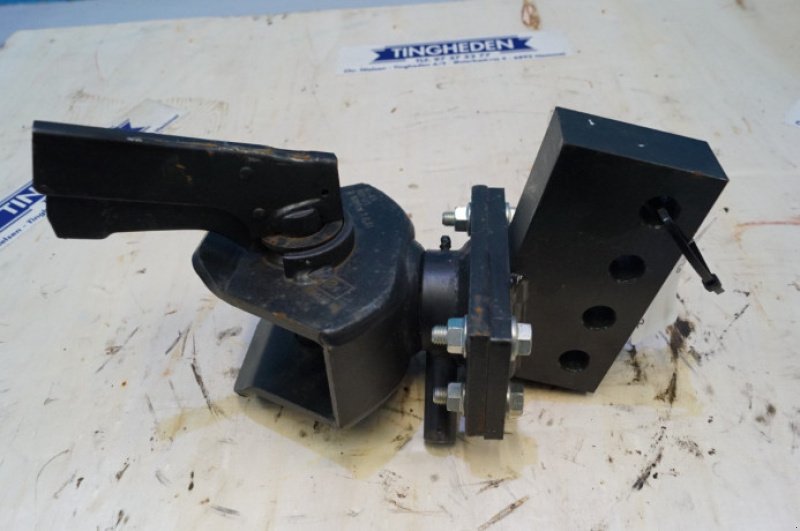 Anhängevorrichtung des Typs John Deere 3720, Gebrauchtmaschine in Hemmet (Bild 3)