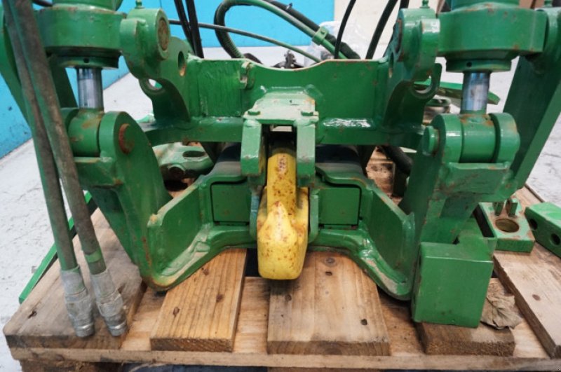 Anhängevorrichtung des Typs John Deere 8235R, Gebrauchtmaschine in Hemmet (Bild 5)