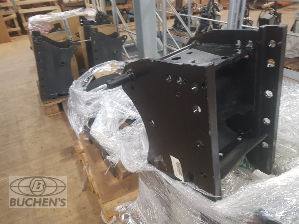 Anhängevorrichtung des Typs Kubota M8540-M9540  Höhenverstellbar, Neumaschine in Olpe (Bild 2)