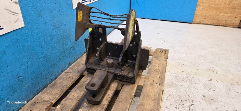 Anhängevorrichtung des Typs Massey Ferguson 3060, Gebrauchtmaschine in Hemmet (Bild 9)