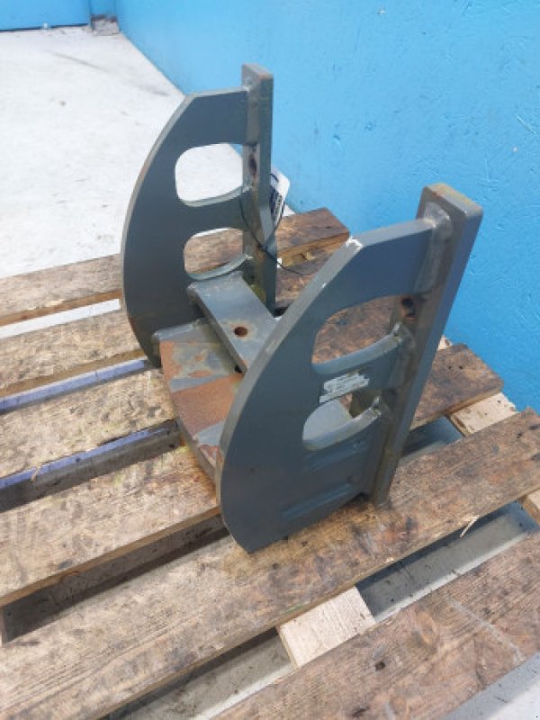 Anhängevorrichtung des Typs Massey Ferguson 4708, Gebrauchtmaschine in Hemmet (Bild 3)