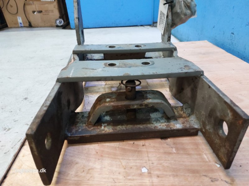 Anhängevorrichtung des Typs Massey Ferguson 690, Gebrauchtmaschine in Hemmet (Bild 9)