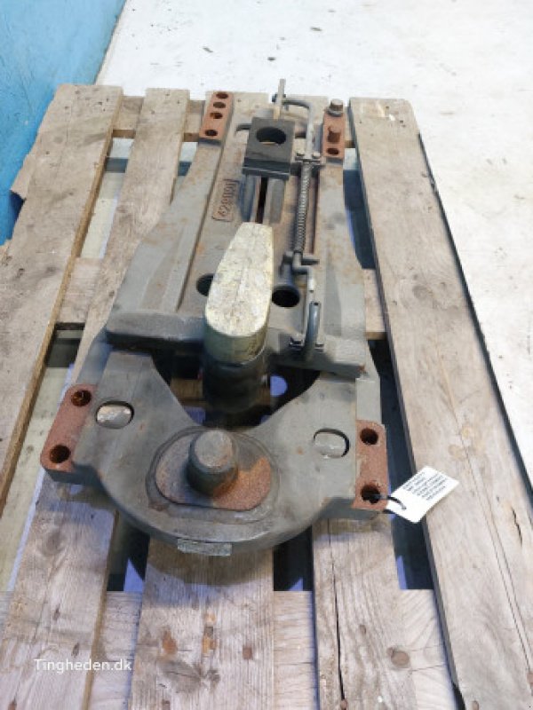 Anhängevorrichtung des Typs Massey Ferguson 8690, Gebrauchtmaschine in Hemmet (Bild 4)