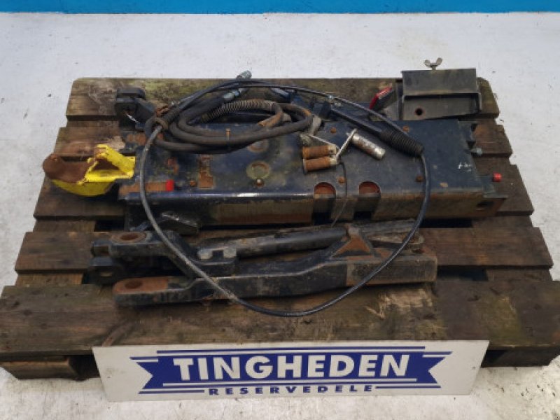 Anhängevorrichtung Türe ait New Holland T6080, Gebrauchtmaschine içinde Hemmet (resim 1)
