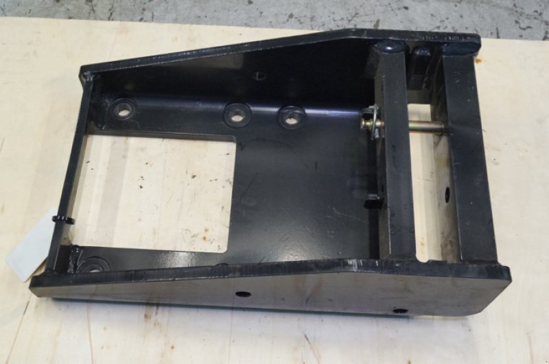 Anhängevorrichtung des Typs New Holland T7, Gebrauchtmaschine in Hemmet (Bild 4)