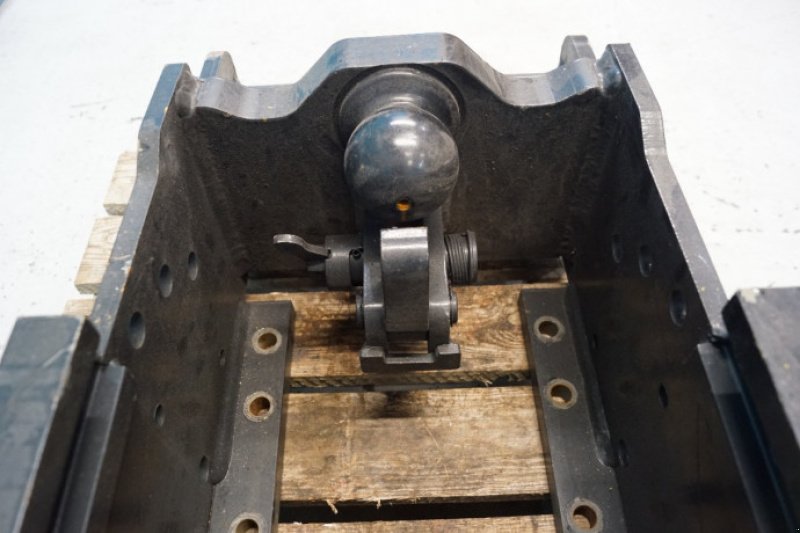 Anhängevorrichtung des Typs New Holland T8, Gebrauchtmaschine in Hemmet (Bild 14)