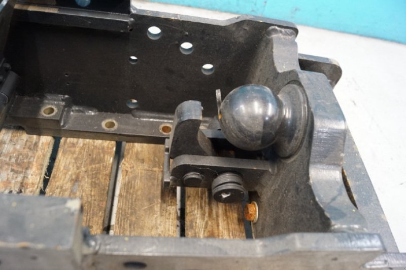 Anhängevorrichtung des Typs New Holland T8, Gebrauchtmaschine in Hemmet (Bild 18)