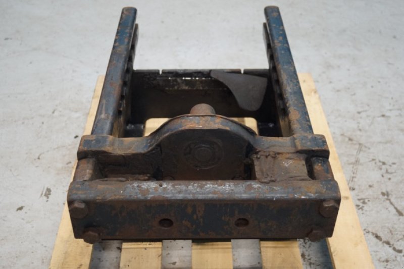 Anhängevorrichtung des Typs New Holland TVT 190, Gebrauchtmaschine in Hemmet (Bild 4)