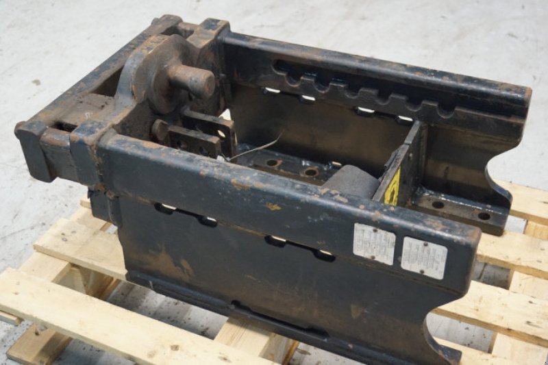 Anhängevorrichtung des Typs New Holland TVT 190, Gebrauchtmaschine in Hemmet (Bild 9)