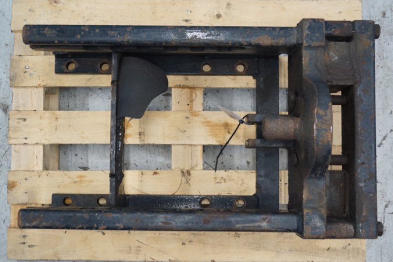 Anhängevorrichtung des Typs New Holland TVT 190, Gebrauchtmaschine in Hemmet (Bild 3)