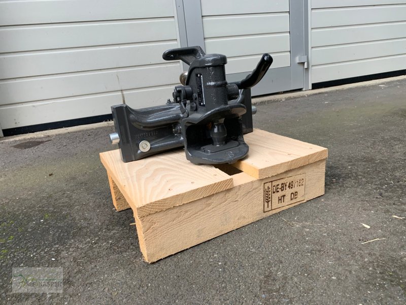 Anhängevorrichtung типа Sauermann Anhängekupplung 31,2er Schlitten, 38er Bolzen, Neumaschine в Alitzheim