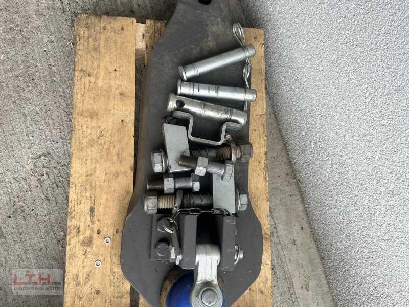 Anhängevorrichtung des Typs Sonstige K 80 Kugelkopf für Claas Axion 800er Serie, Gebrauchtmaschine in Gnas (Bild 1)