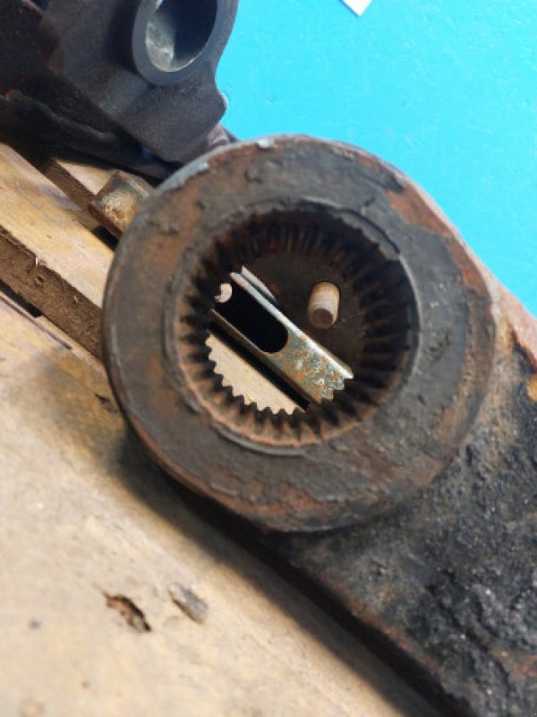 Anhängevorrichtung des Typs Valtra T213, Gebrauchtmaschine in Hemmet (Bild 4)