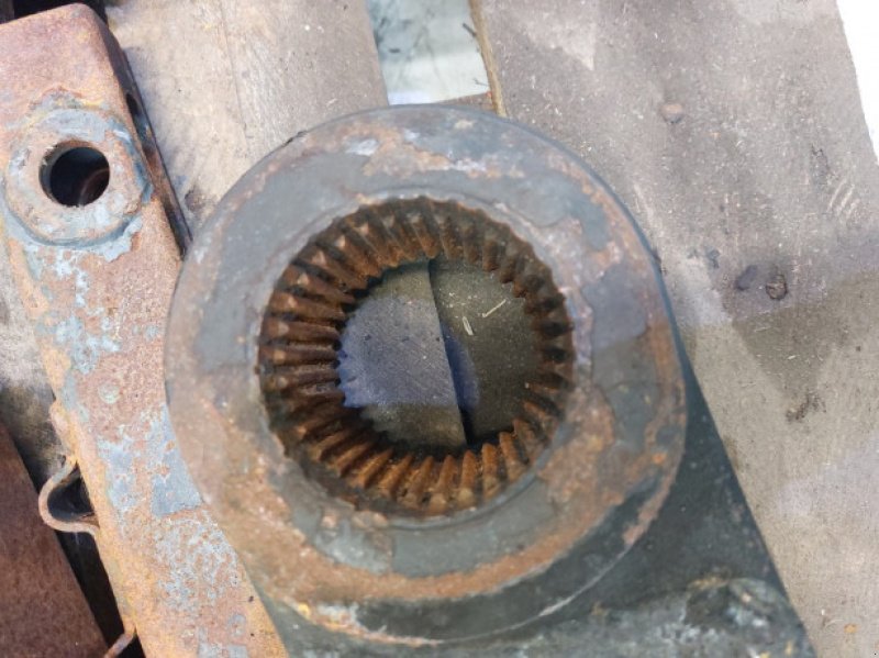 Anhängevorrichtung des Typs Valtra T213, Gebrauchtmaschine in Hemmet (Bild 10)