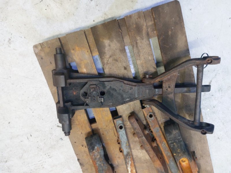 Anhängevorrichtung des Typs Valtra T213, Gebrauchtmaschine in Hemmet (Bild 13)