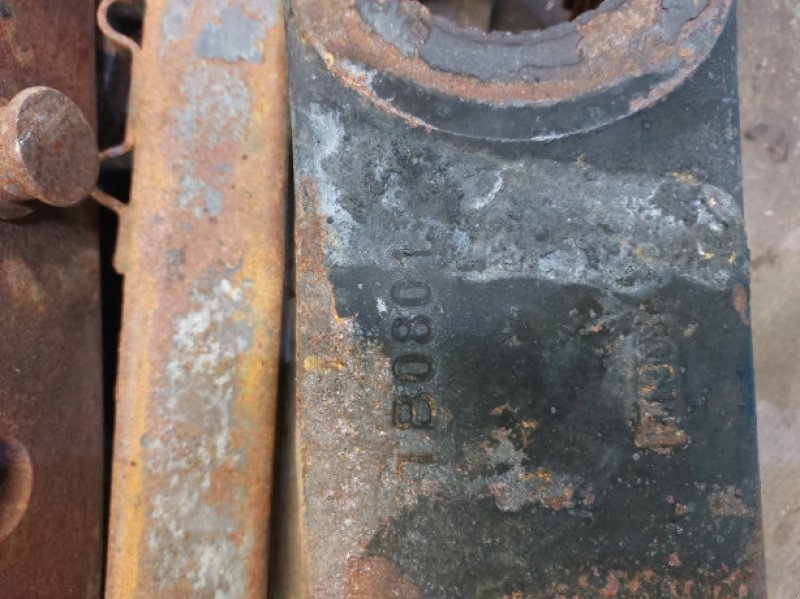 Anhängevorrichtung des Typs Valtra T213, Gebrauchtmaschine in Hemmet (Bild 9)