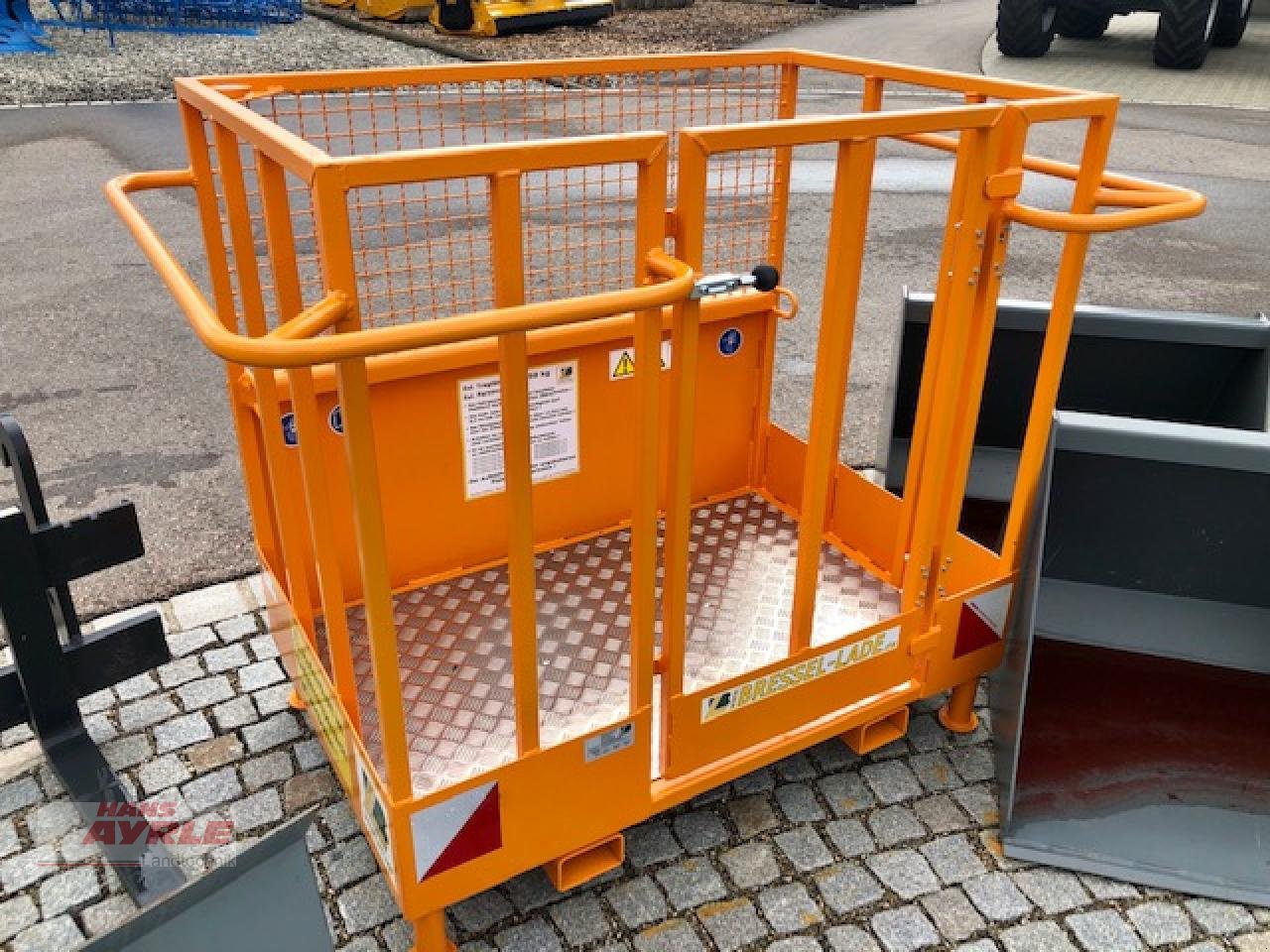 Arbeitsbühne Türe ait Bressel & Lade Arbeitsplattform H70, Neumaschine içinde Steinheim (resim 1)