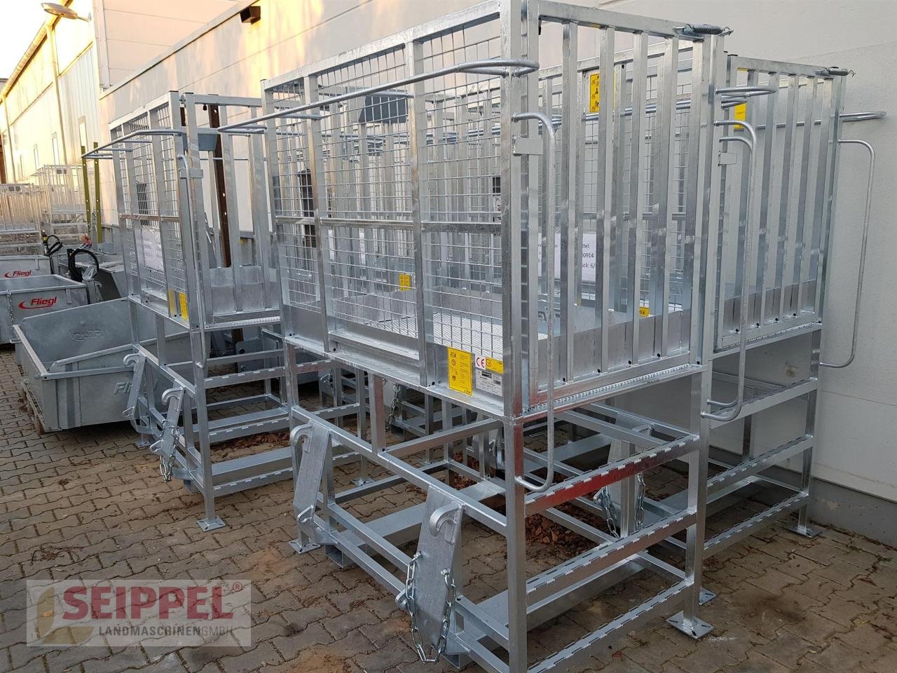 Arbeitsbühne of the type Fliegl Arbeitsbühne hoch zn, Neumaschine in Groß-Umstadt (Picture 3)
