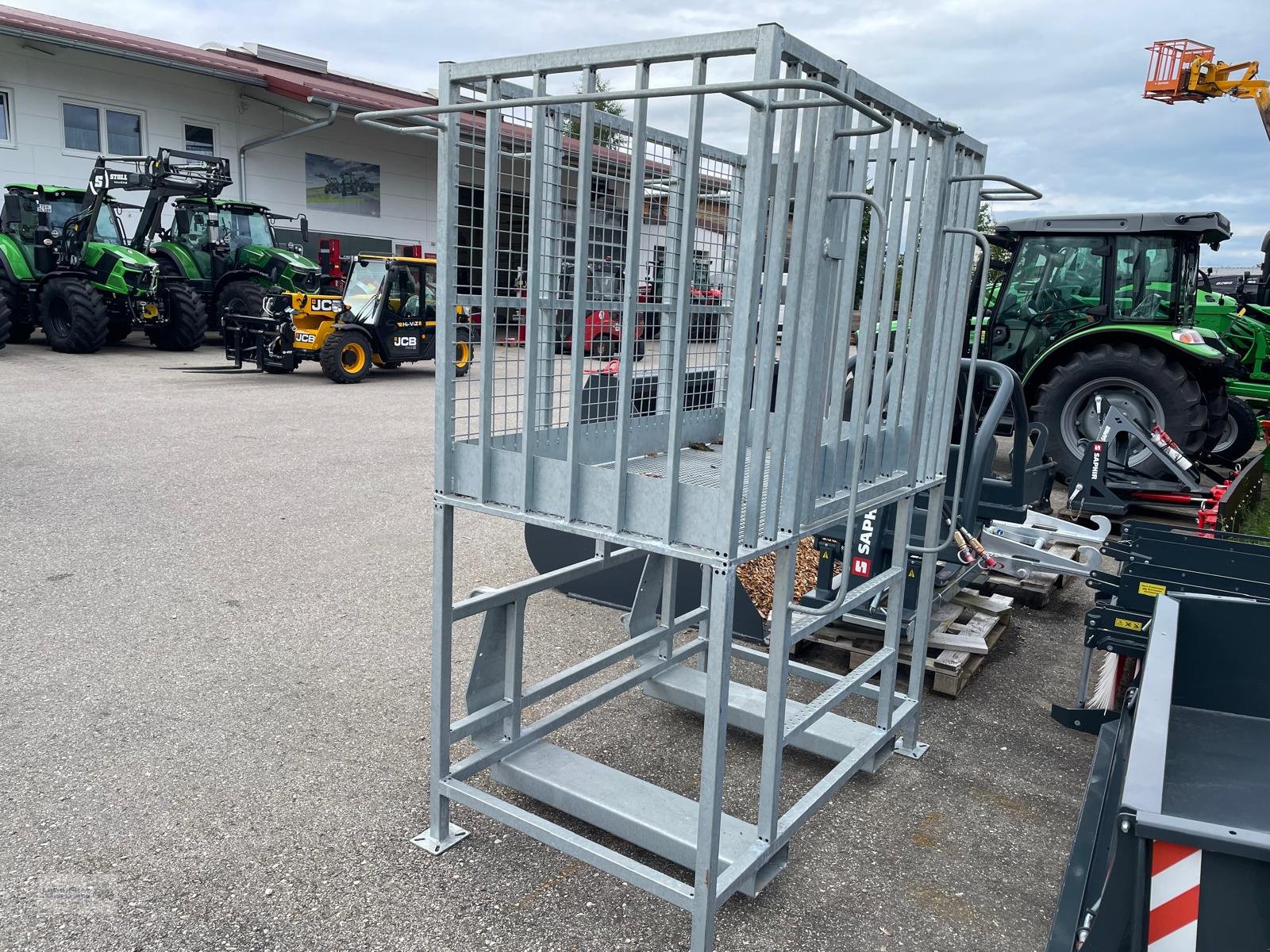 Arbeitsbühne tip Fliegl Arbeitsbühne Hoch, Neumaschine in Traunreut (Poză 2)