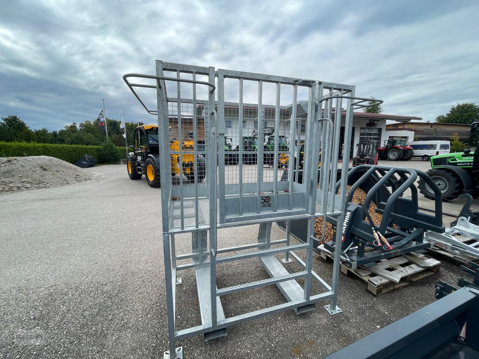 Arbeitsbühne tip Fliegl Arbeitsbühne Hoch, Neumaschine in Traunreut (Poză 3)