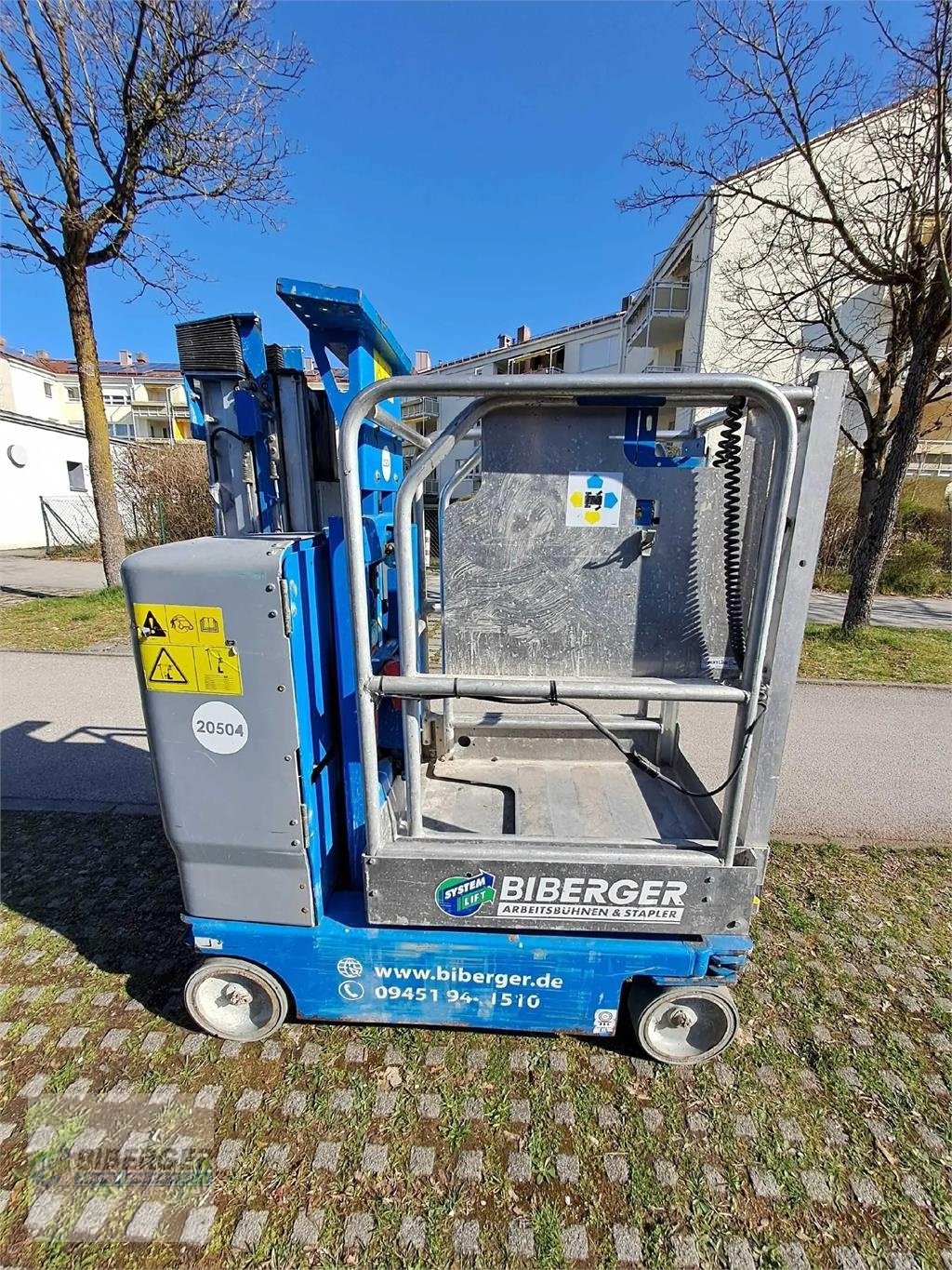 Arbeitsbühne от тип Genie GR 12, Gebrauchtmaschine в Schierling (Снимка 2)