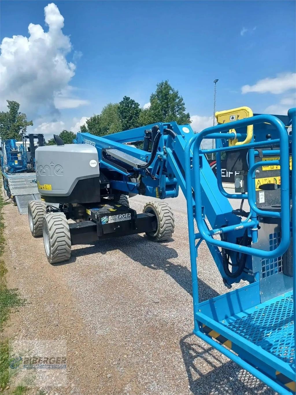 Arbeitsbühne типа Genie Z45 XC, Gebrauchtmaschine в Schierling (Фотография 3)