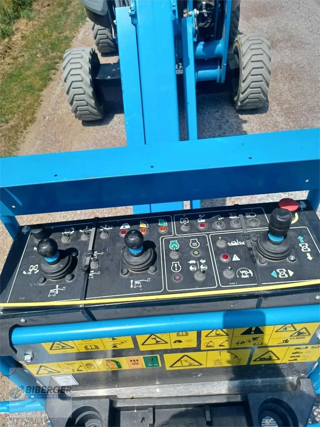 Arbeitsbühne от тип Genie Z45 XC, Gebrauchtmaschine в Schierling (Снимка 5)
