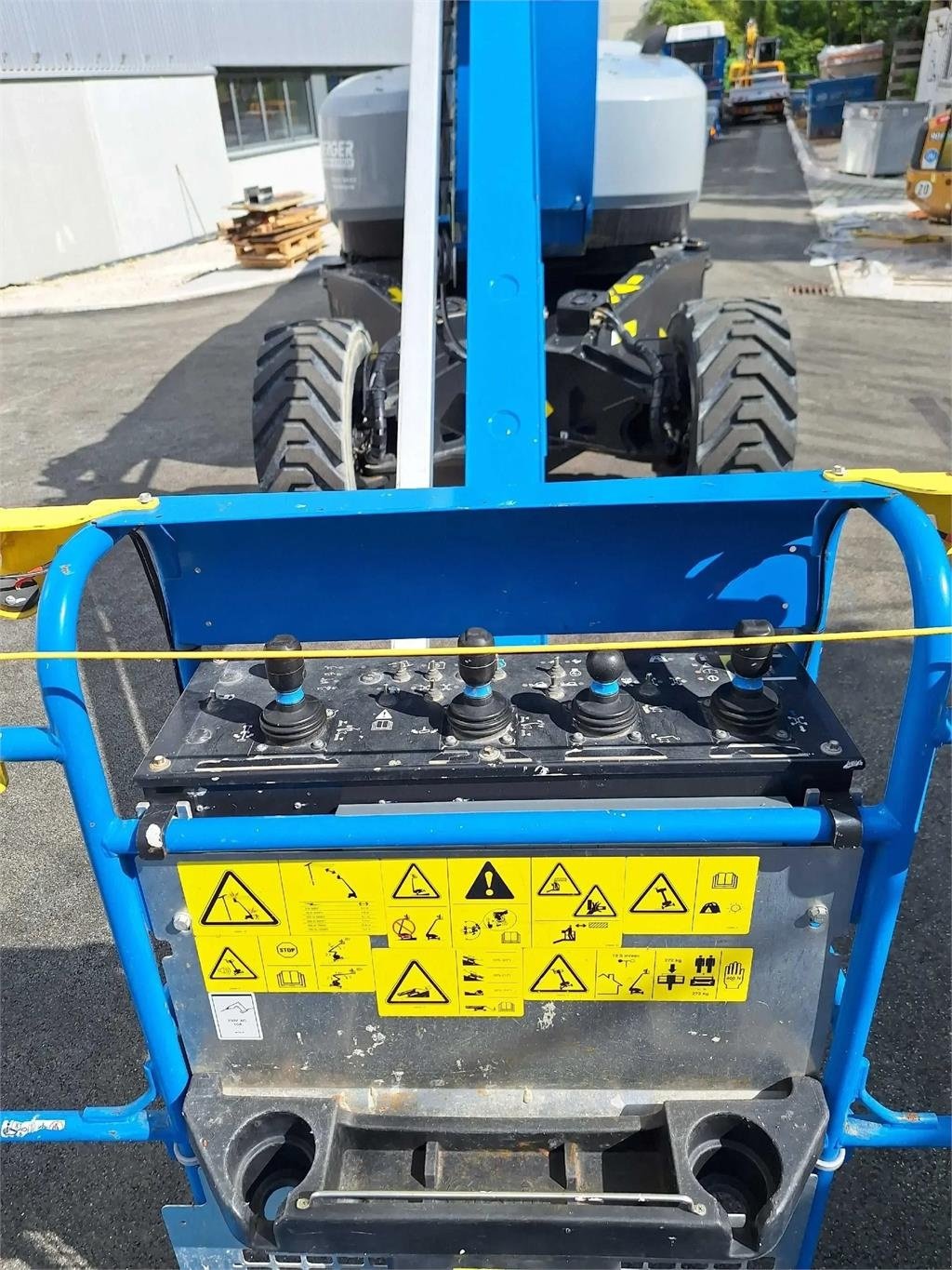 Arbeitsbühne типа Genie ZX 135/70, Gebrauchtmaschine в Schierling (Фотография 8)