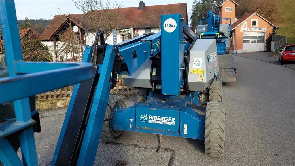 Arbeitsbühne van het type JLG H340AJ, Gebrauchtmaschine in Schierling (Foto 3)