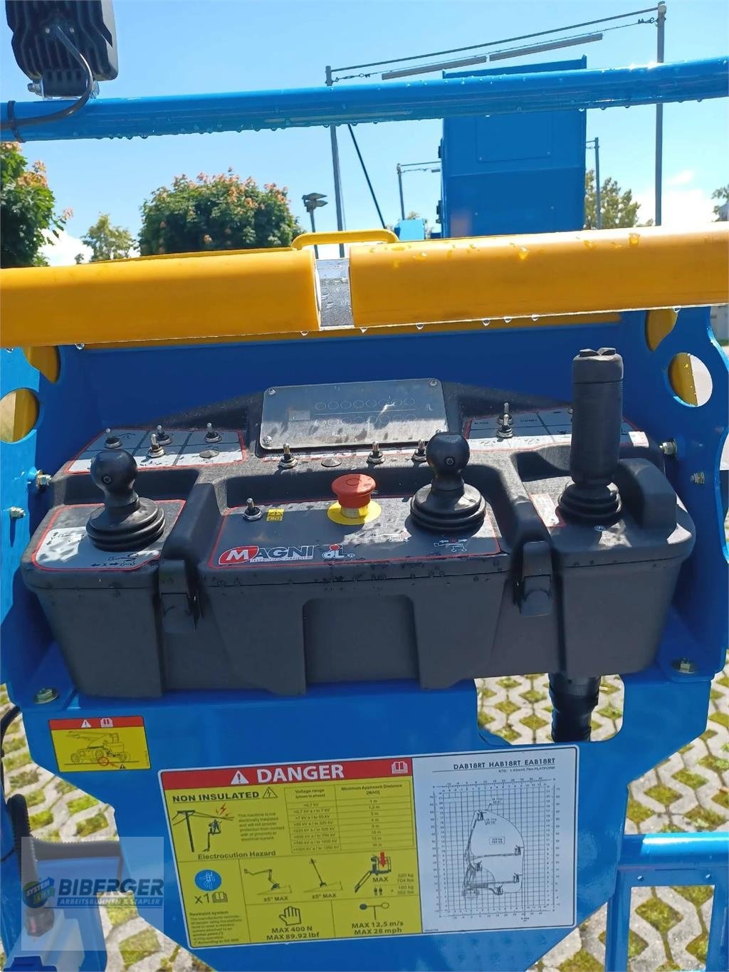 Arbeitsbühne типа Magni DAB 18 RT, Gebrauchtmaschine в Schierling (Фотография 10)