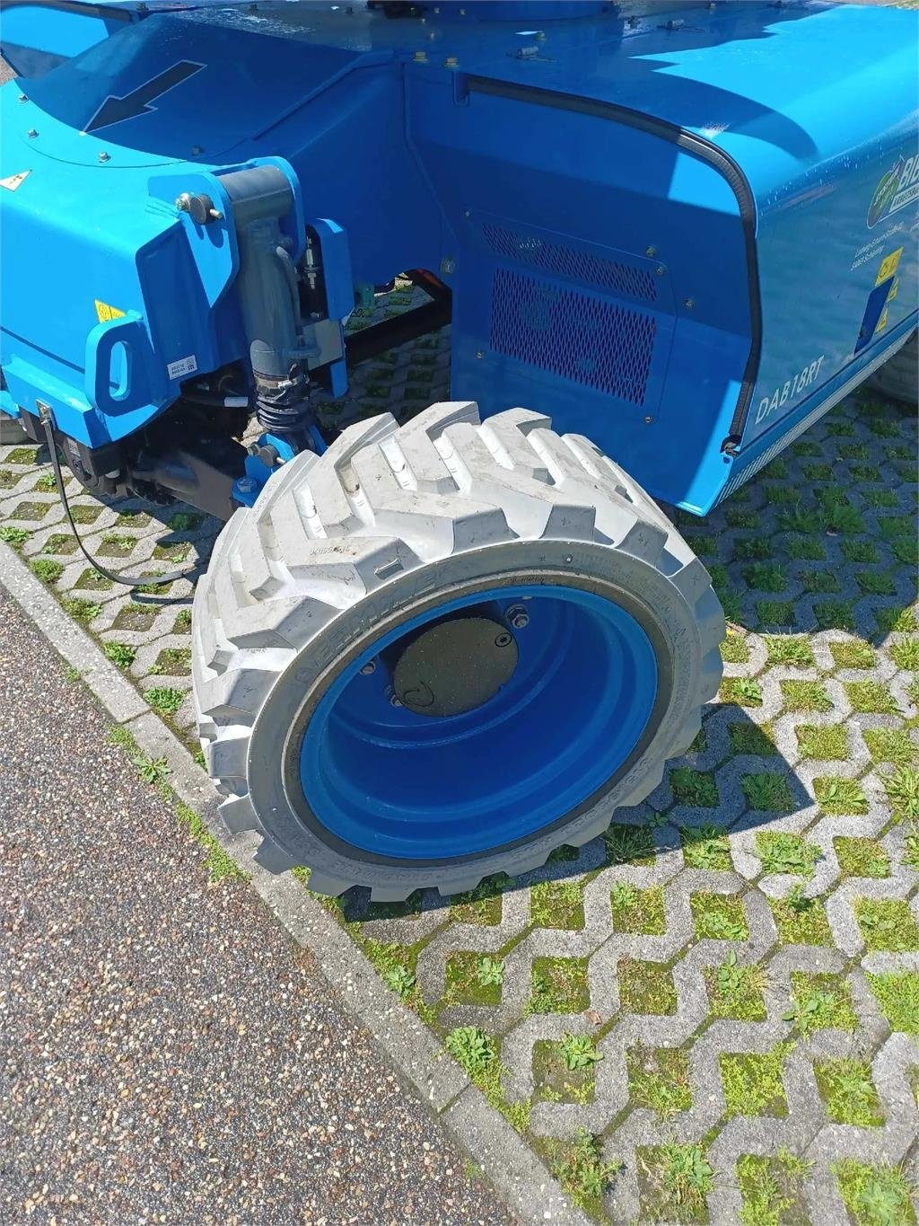 Arbeitsbühne du type Magni DAB 18 RT, Gebrauchtmaschine en Schierling (Photo 11)