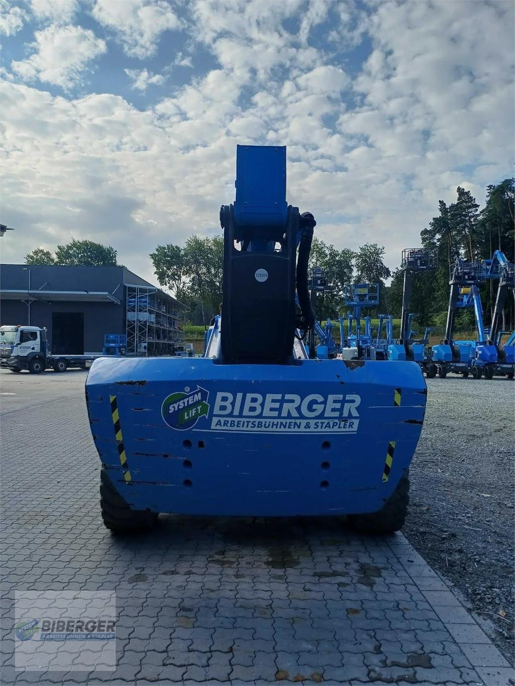 Arbeitsbühne des Typs Magni DAB 28 RT, Gebrauchtmaschine in Schierling (Bild 7)