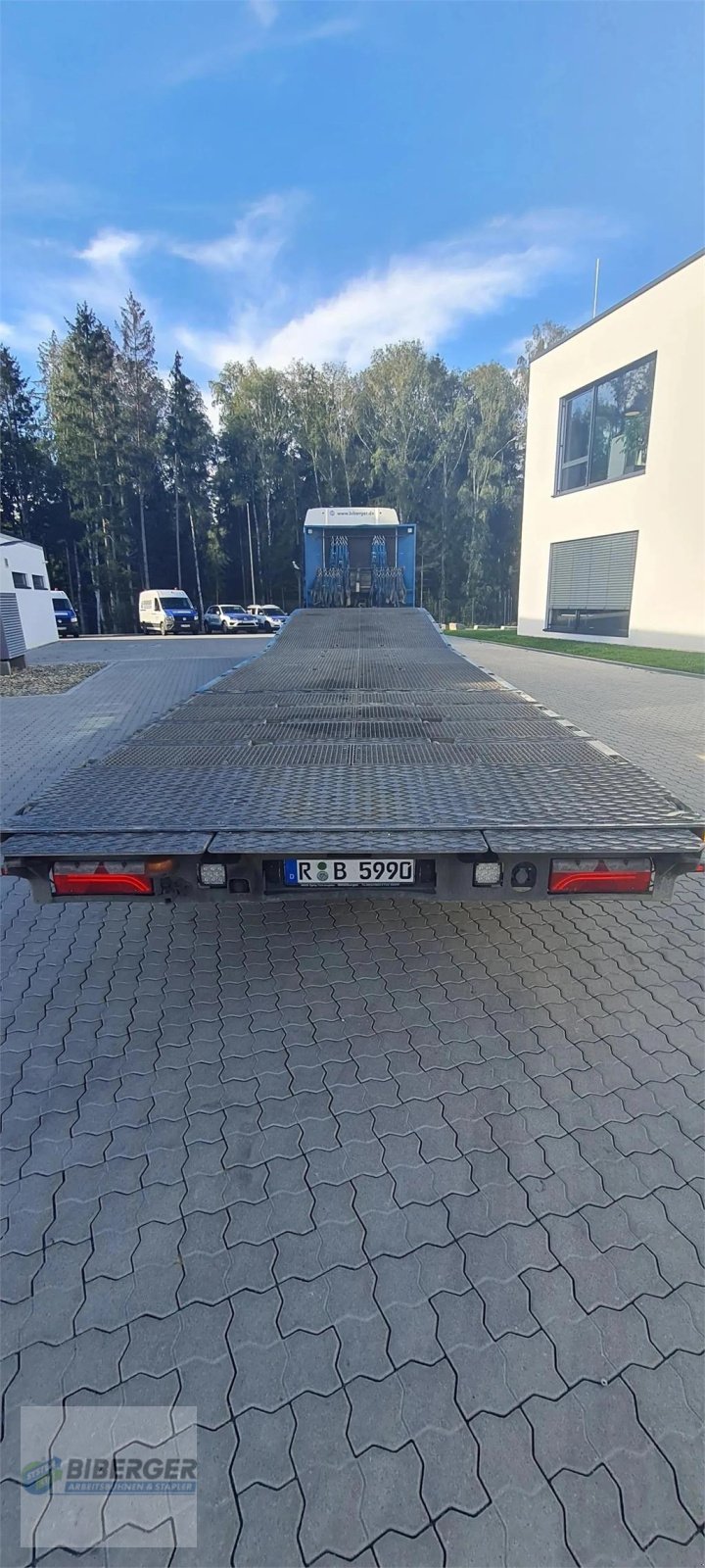 Arbeitsbühne типа Meusburger 3-Achs Sattel Heckabsenker, Gebrauchtmaschine в Schierling (Фотография 8)