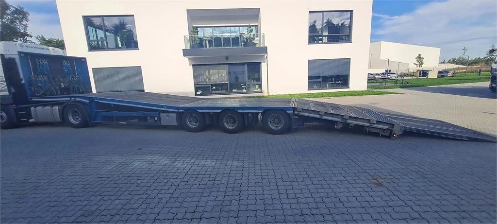 Arbeitsbühne del tipo Meusburger 3-Achs Sattel Heckabsenker, Gebrauchtmaschine en Schierling (Imagen 16)