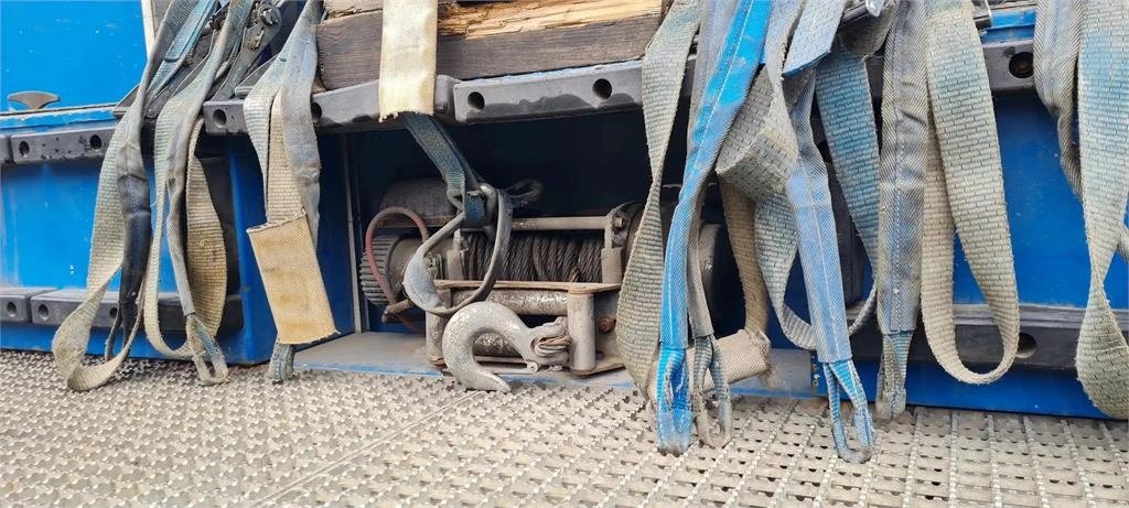 Arbeitsbühne a típus Meusburger 3-Achs Sattel Heckabsenker, Gebrauchtmaschine ekkor: Schierling (Kép 11)