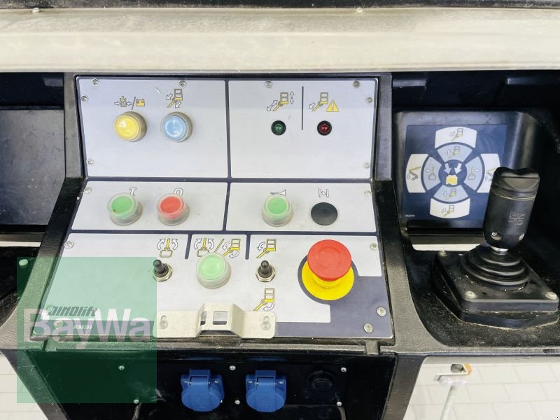 Arbeitsbühne от тип Sonstige Dinolift DINO 160 XT-2  Bühne, Gebrauchtmaschine в Manching (Снимка 12)