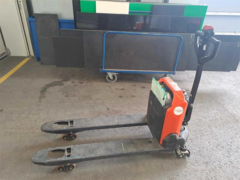 Arbeitsbühne от тип Toyota LHE 130 castor, Gebrauchtmaschine в Schierling (Снимка 4)