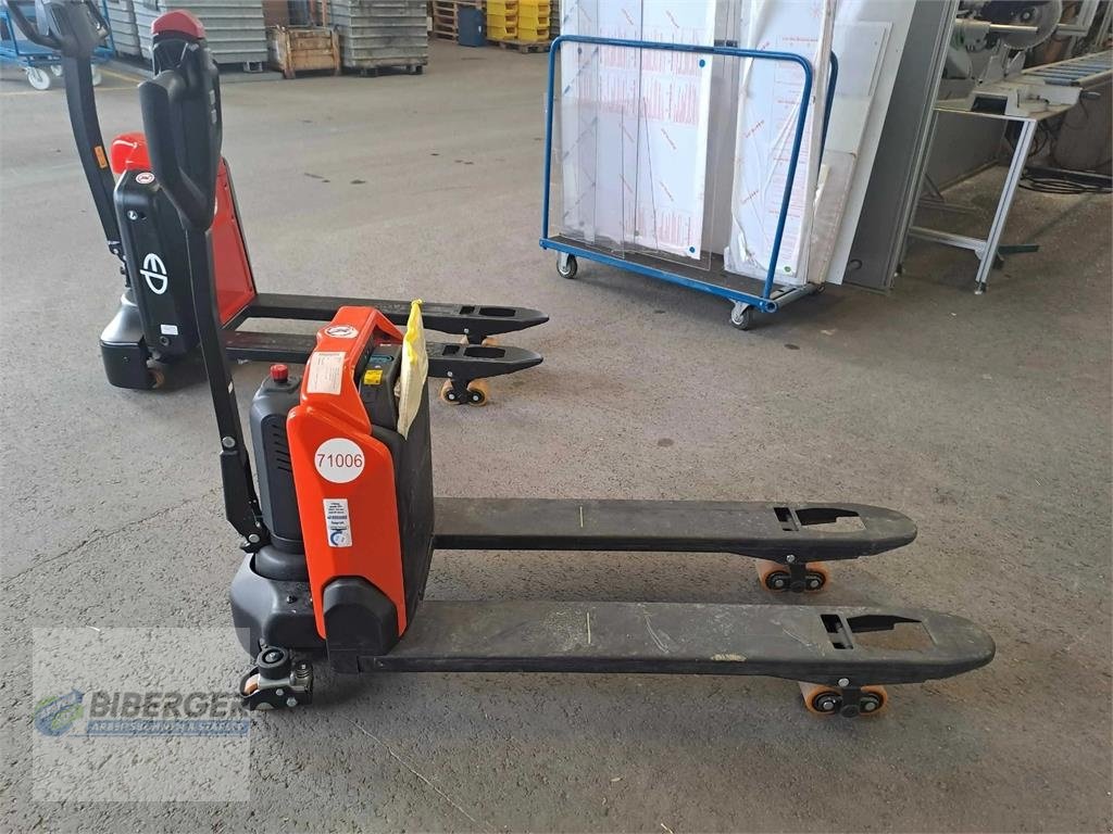 Arbeitsbühne типа Toyota LHE 130 castor, Gebrauchtmaschine в Schierling (Фотография 1)